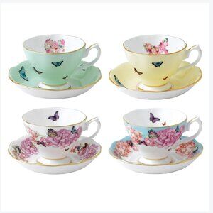 Royal Albert Miranda Kerr Friendship Teacups and Saucer, Set of 4